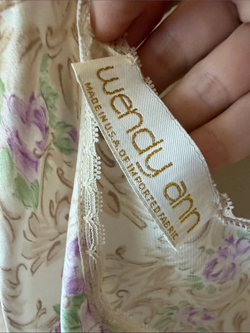 Vintage Wendy Ann Cream and Lavender Satin Lace-Trim Slip - Picture 5 of 5